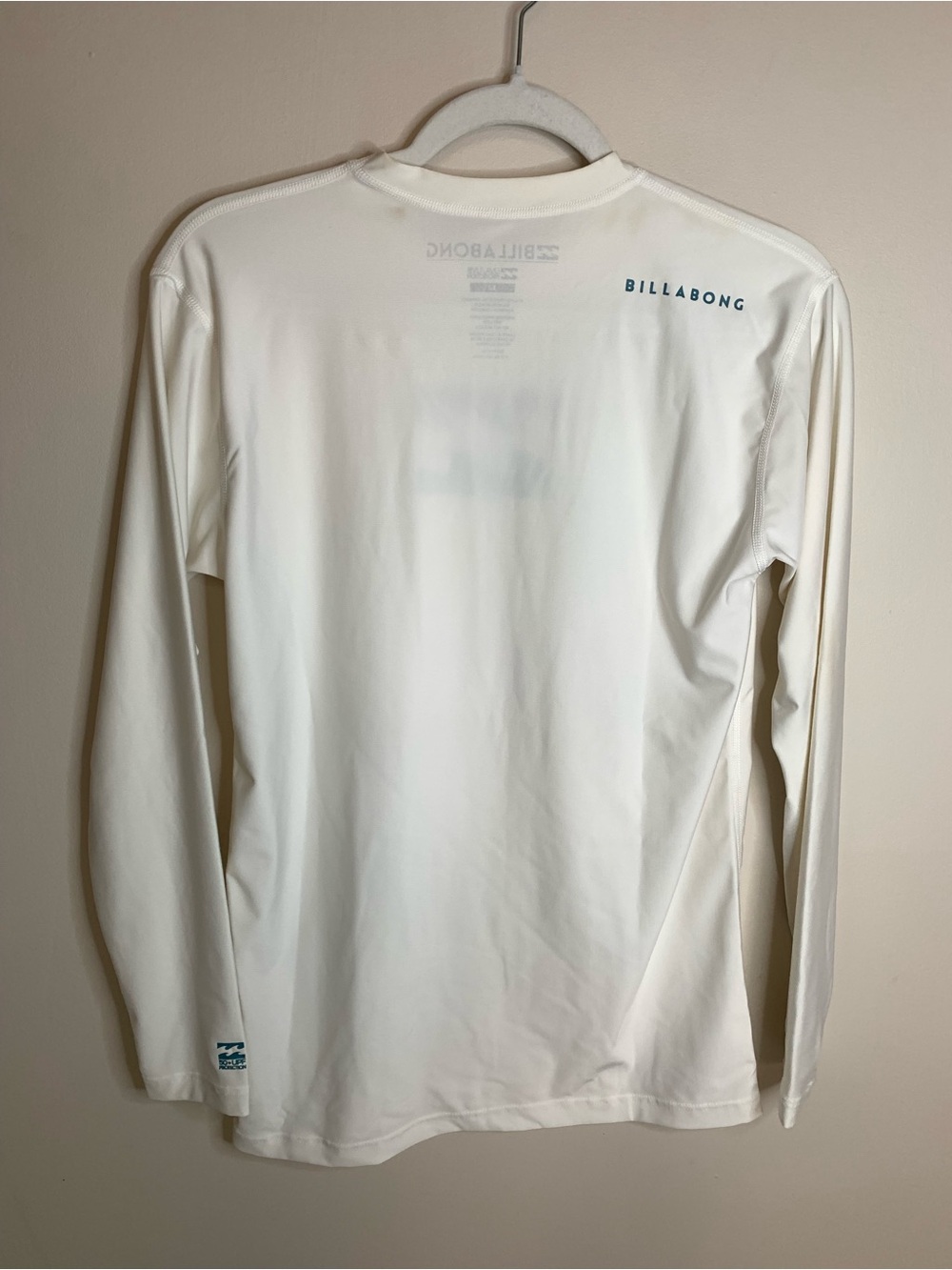 Billabong UPF 50+ Performance Shirt Rash Guard - Picture 2 of 13